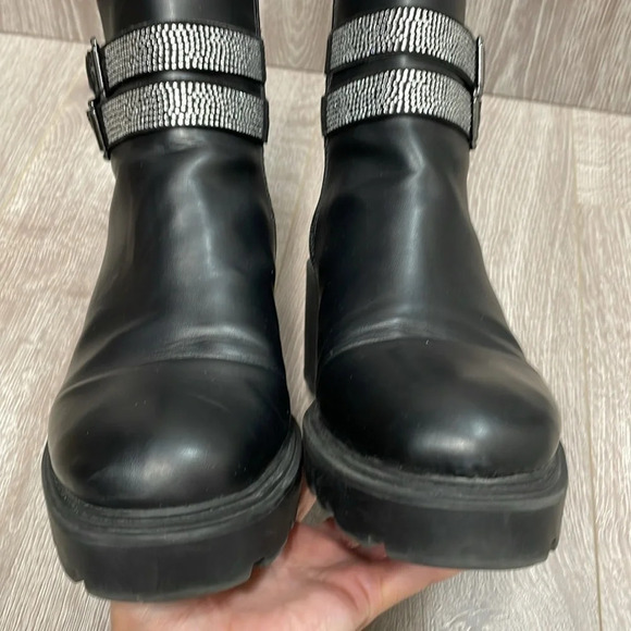 Steve Madden North Chunky Platform Boots Embellished Buckle Straps Black 10 - Picture 10 of 16